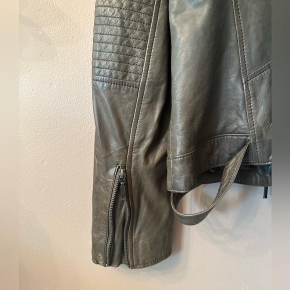 Corbani Womens Asymmetrical Leather Jacket – Genuine Lambskin Leather -Med-Taupe - Picture 8 of 9